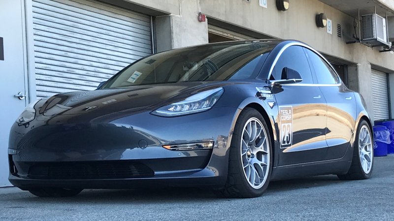 Tesla model 3 фары Performance