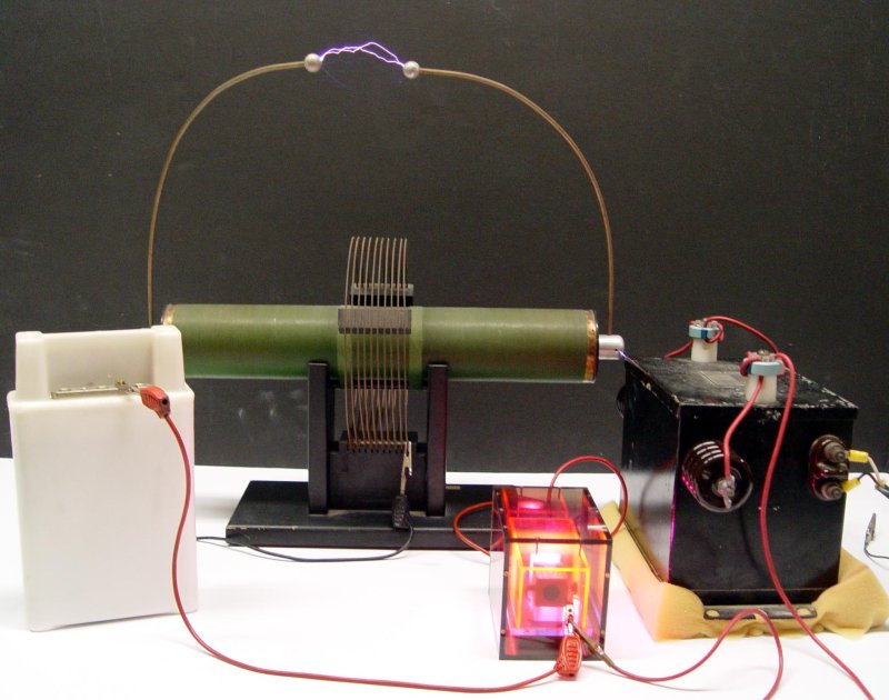 Высокочастотный Генератор Тесла