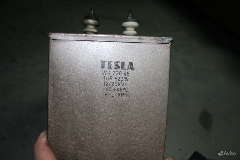 Конденсатор Tesla WK 720 44