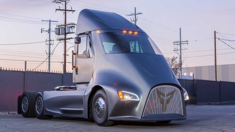 Грузовик Tesla Semi-Truck