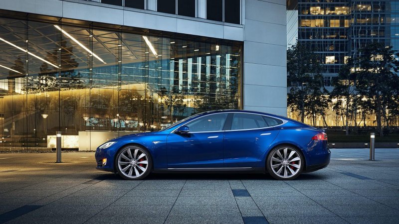Tesla model s Blue