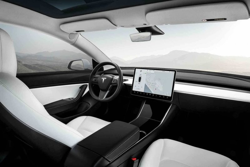 Tesla model 3 Performance Interior