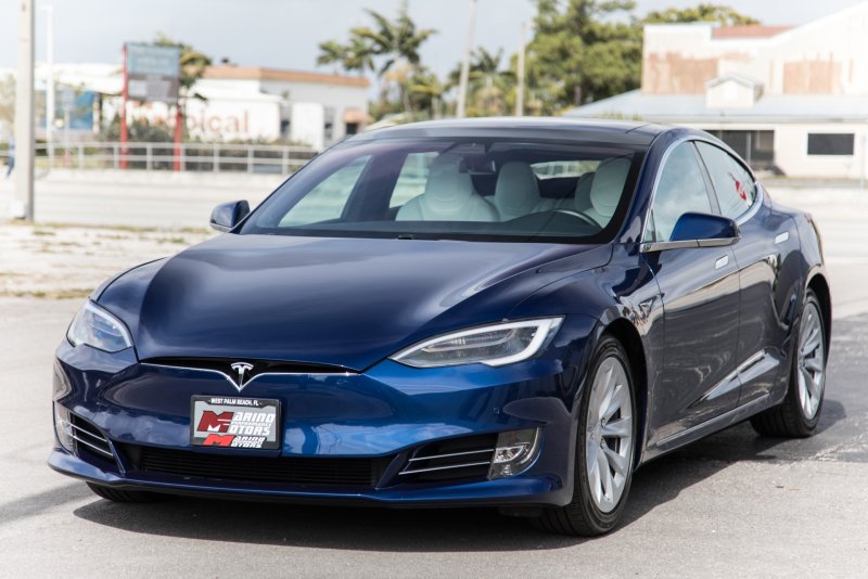 Tesla model s 100