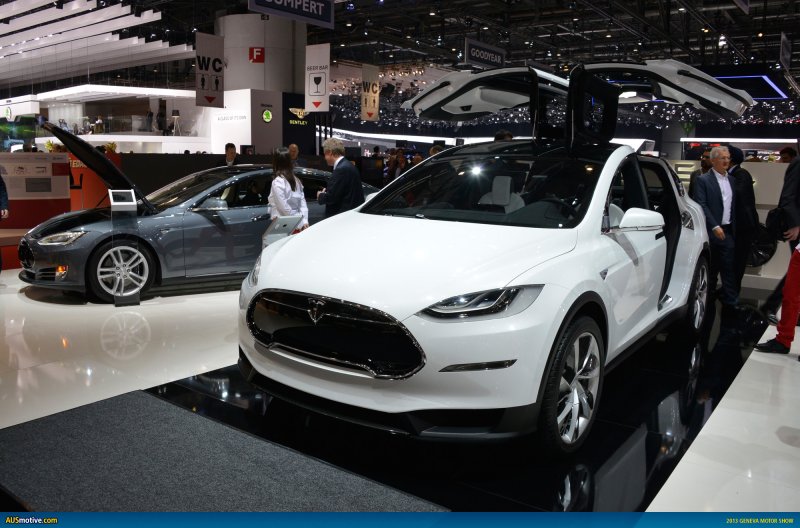 Tesla model x 2015