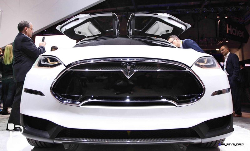 Tesla model x 2021 — новый автомобиль от Тесла