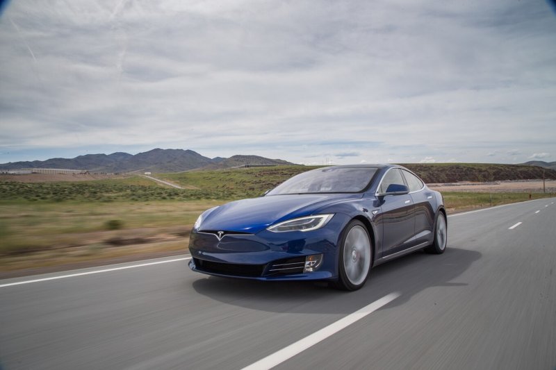 Tesla model s Coupe