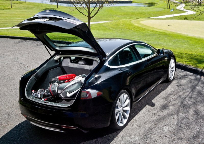 Tesla model s 2013 чёрная