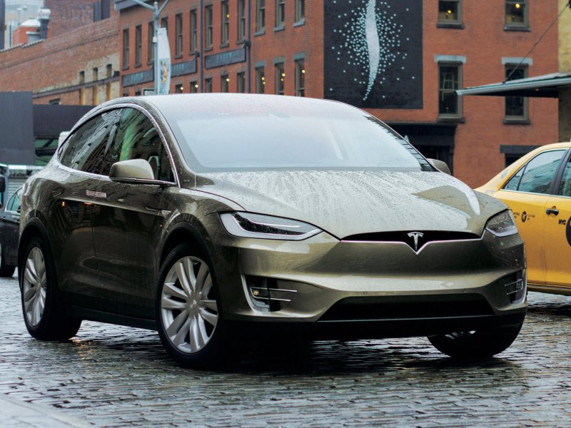 Tesla model x внедорожник