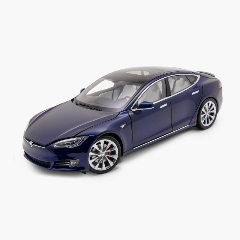 Tesla s 1-43 Scale model