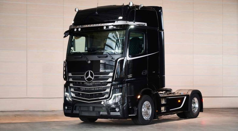 Mercedes Benz Actros l 2022