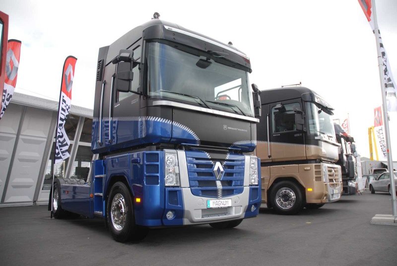 Renault Magnum 2014