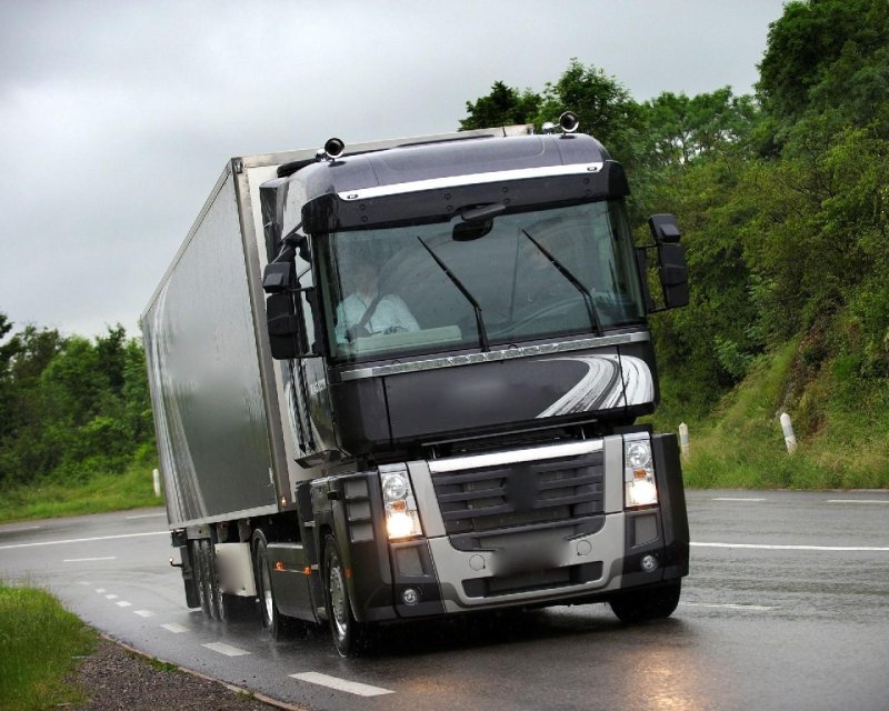 Renault Magnum 2020
