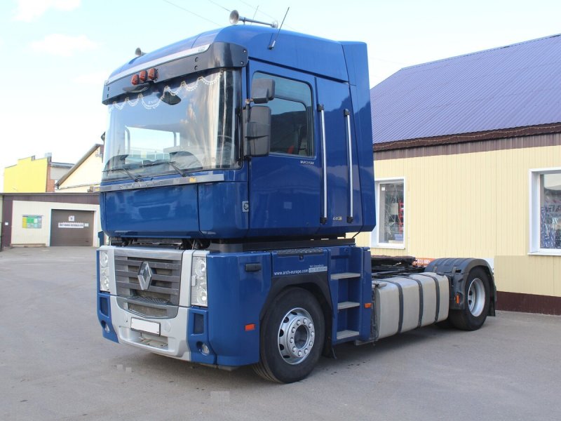 Renault Magnum 2017