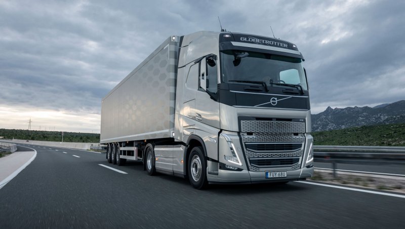 Грузовик Volvo FH 2021