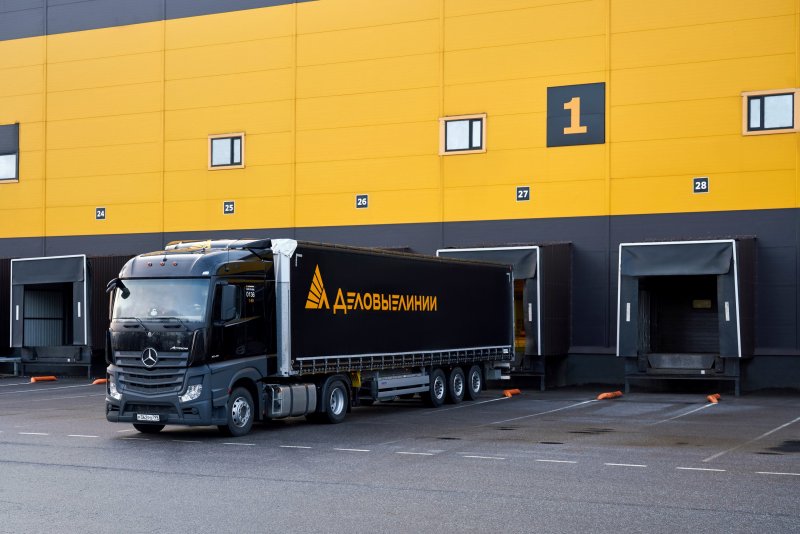 Actros 1844 Деловые линии