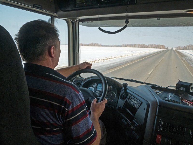 Вид из кабины дальнобойщика