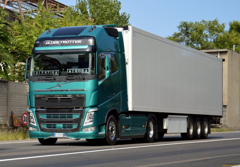 Среднетоннажные Грузовики Volvo