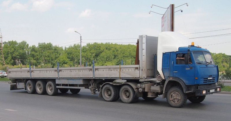КАМАЗ 54115 длинномер