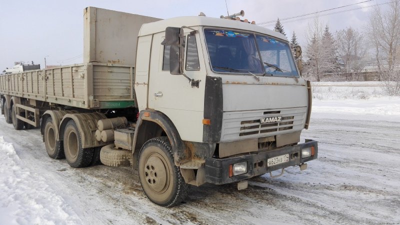 КАМАЗ 54115 седельный тягач