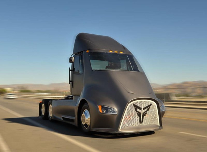 Tesla Semi — электрический седельный тягач