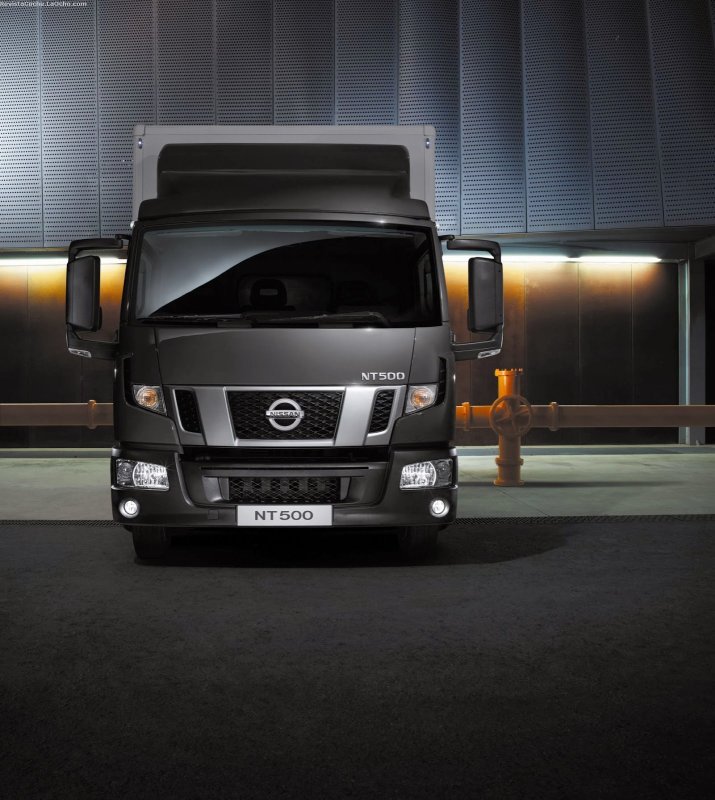 Nissan грузовой