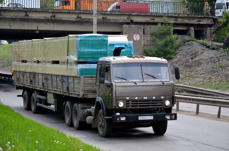 КАМАЗ 54112 бортовой
