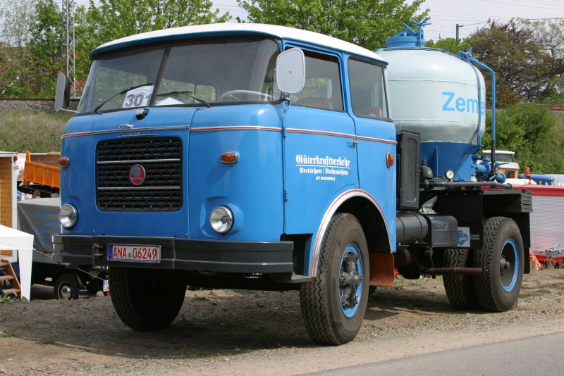 Шкода 706 RT