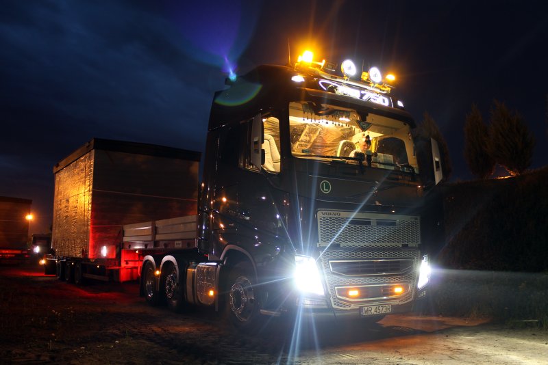 Volvo FH 750 зима дальнобойщики