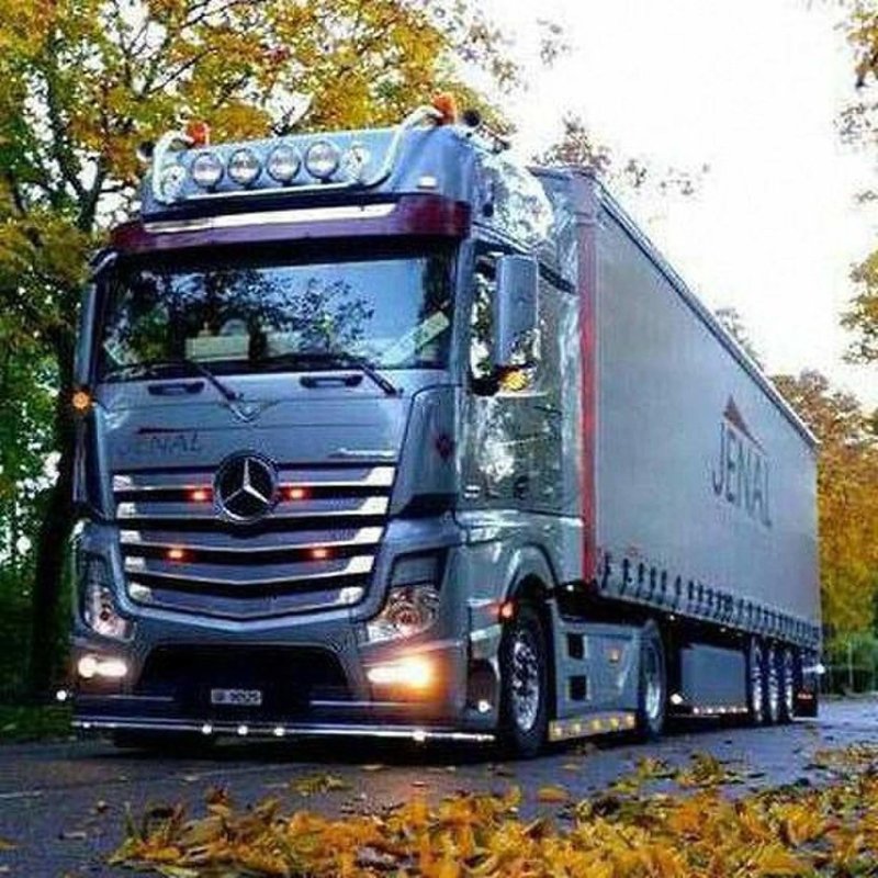 Грузовики Volvo Scania DAF man