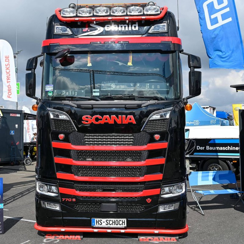 Автобусы Scania
