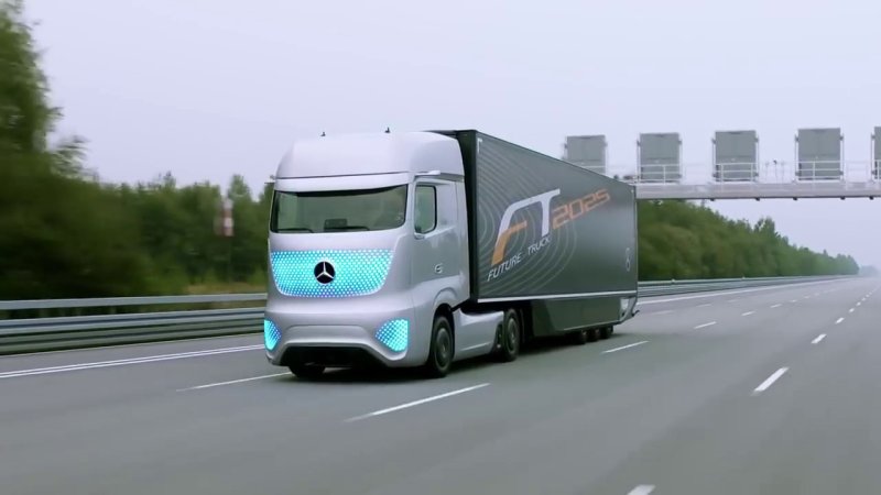Mercedes Benz Actros 2025