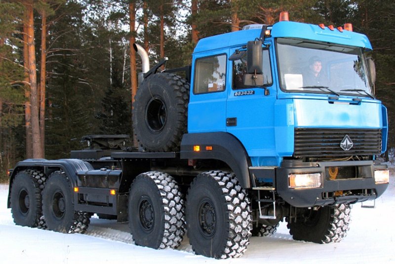 Урал 8х8 седельный тягач