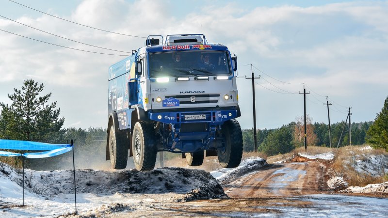 КАМАЗ 43118 на бездорожье