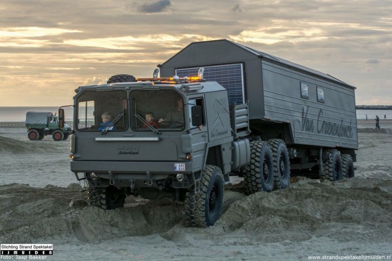 Man kat 8x8 автодом