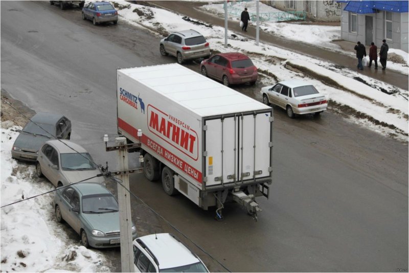 Стоянки для грузовых автомобилей магнит