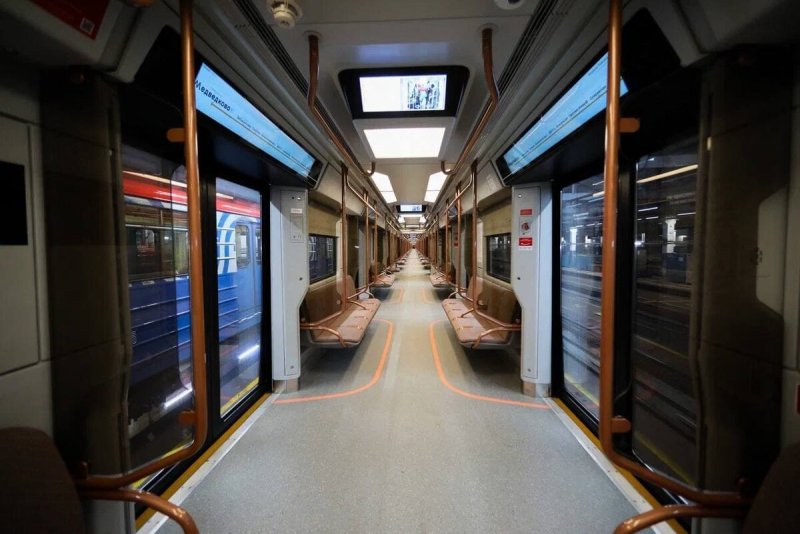 Вагон метро Москва 2020