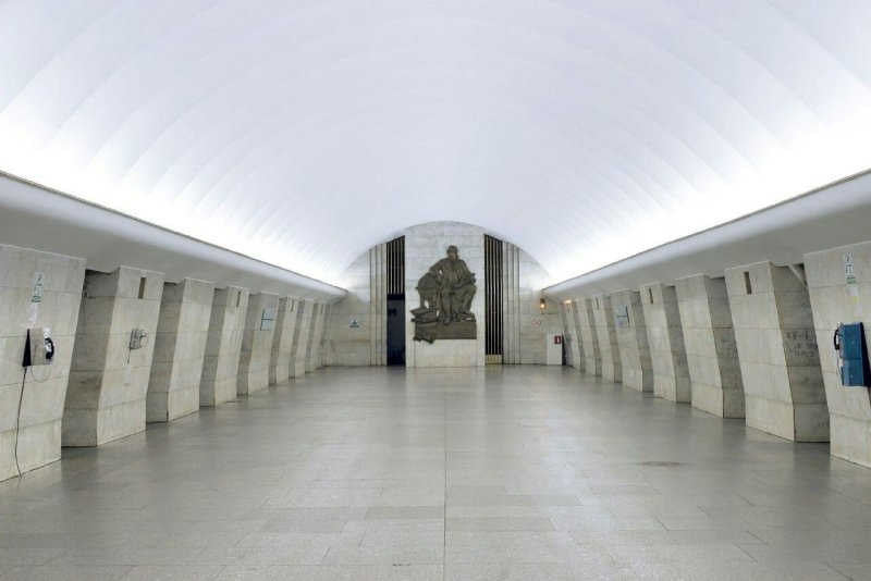 Станция Ломоносовская в Санкт-Петербурге