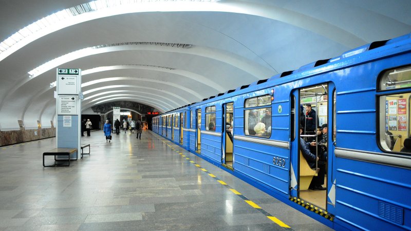 Метро Екатеринбурге станция Татищевская