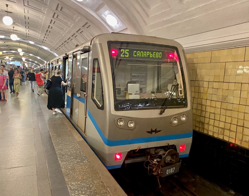 Русич вагон метро в Софии