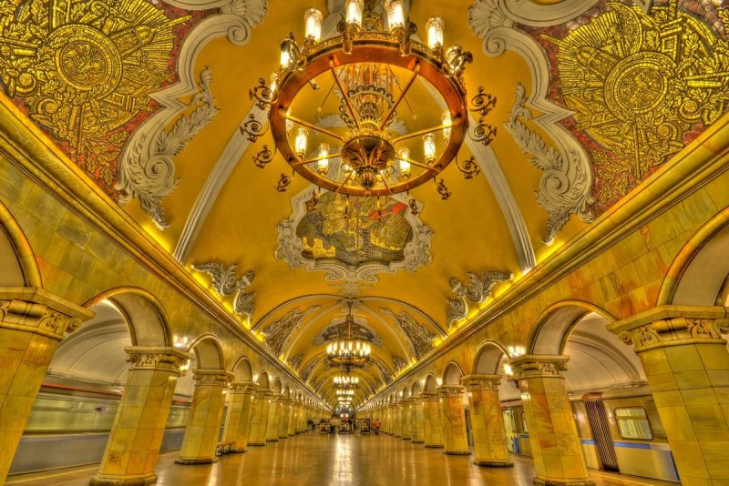 Красивые станции Московского метрополитена
