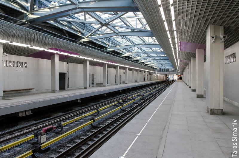 Станция метро Технопарк
