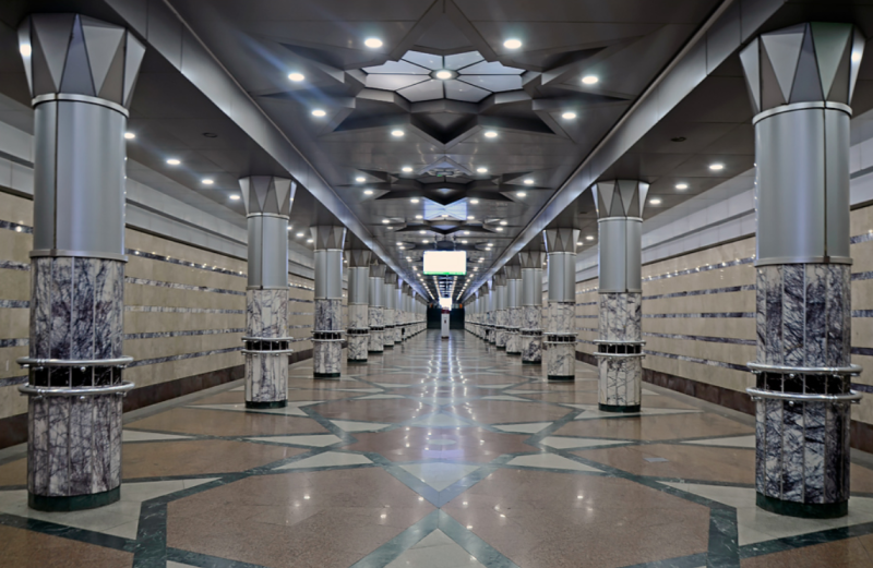 Метро станция Насими в Баку