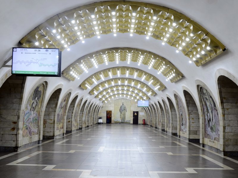 Станция Низами в Баку