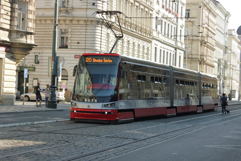 Трамвай Прага современный