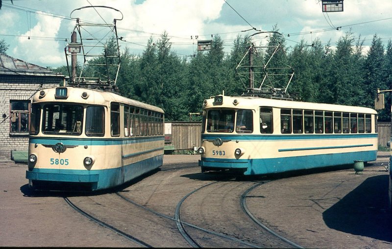 Ленинградский трамвай лм 57