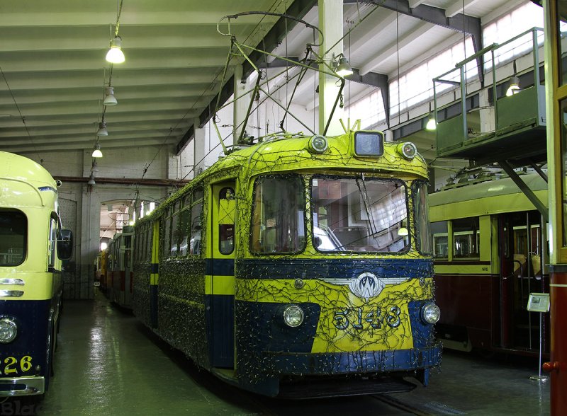 Модель трамвая лм-57