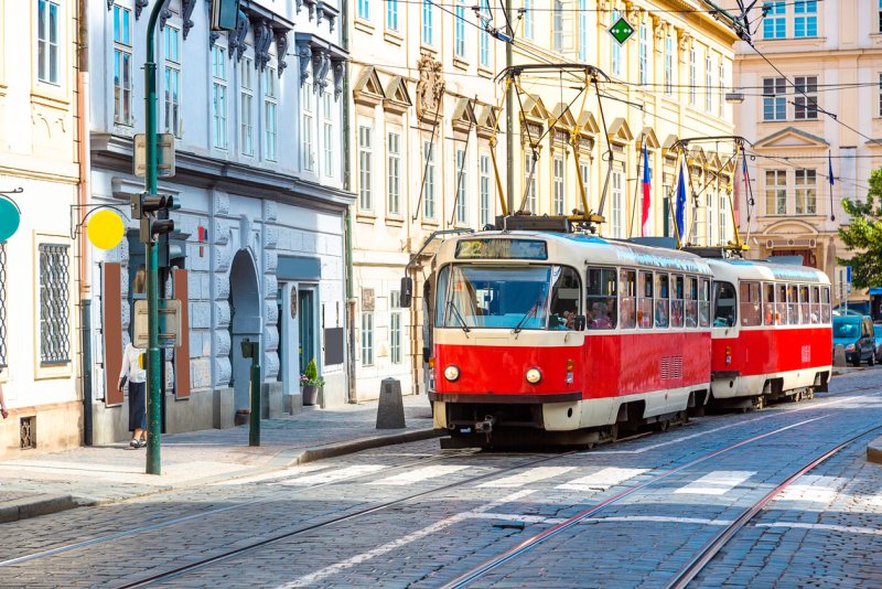 Старинный трамвай в Праге
