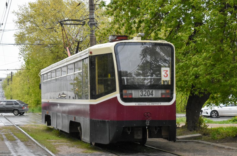 Трамвай 18