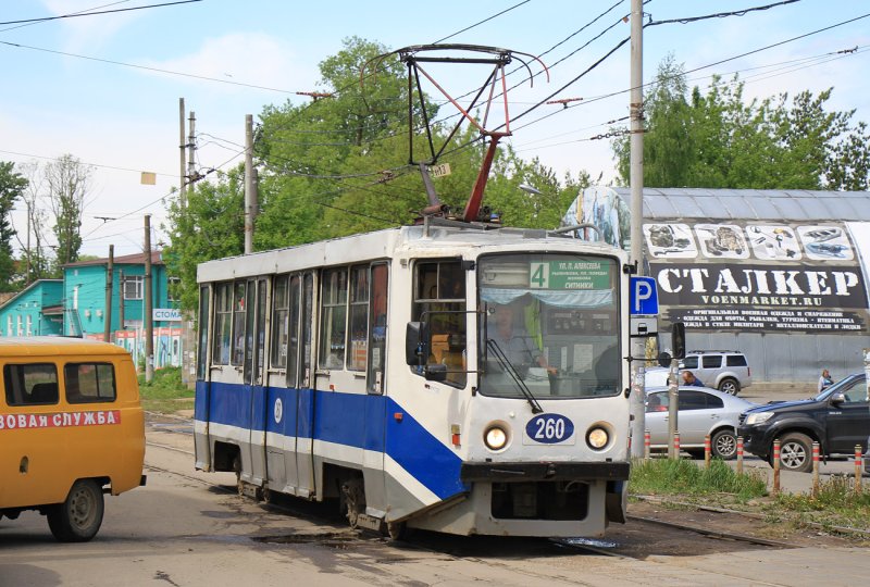 Трамвай 71-608км