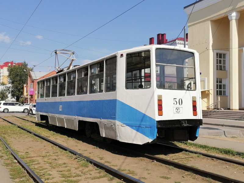 71-608 Трамвай